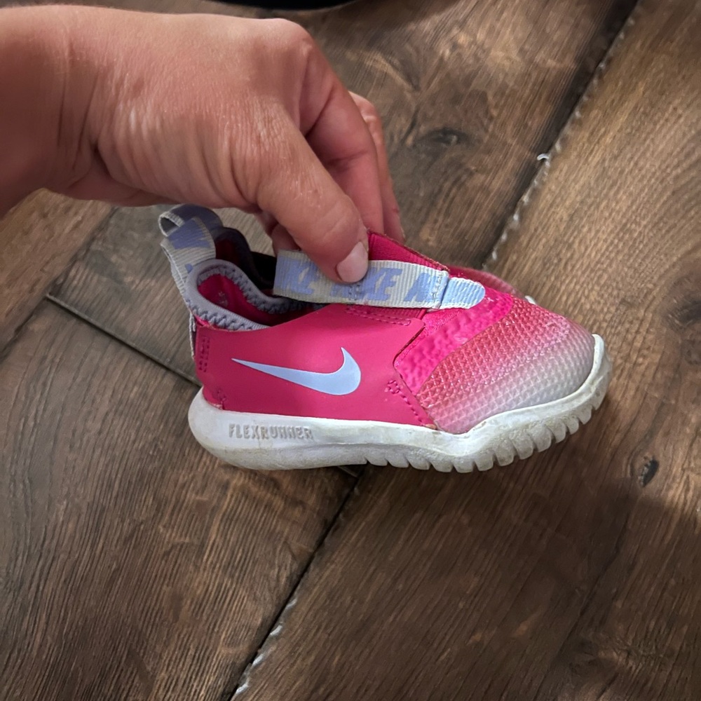Nike flex runner